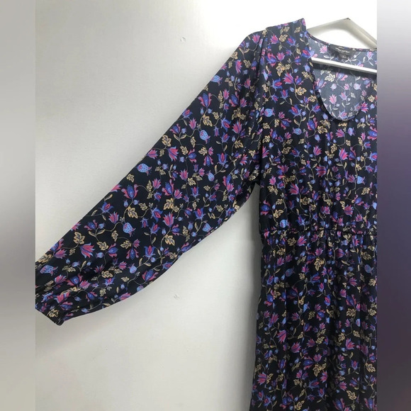 Banana Republic Floral Mini Dress with Balloon Sleeves Size Small - Picture 3 of 6